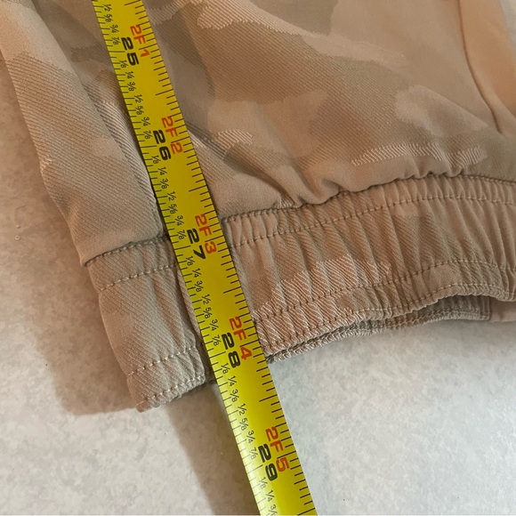 Athleta Women's Jogger Pant Solid Taupe Size 6 - Picture 3 of 9